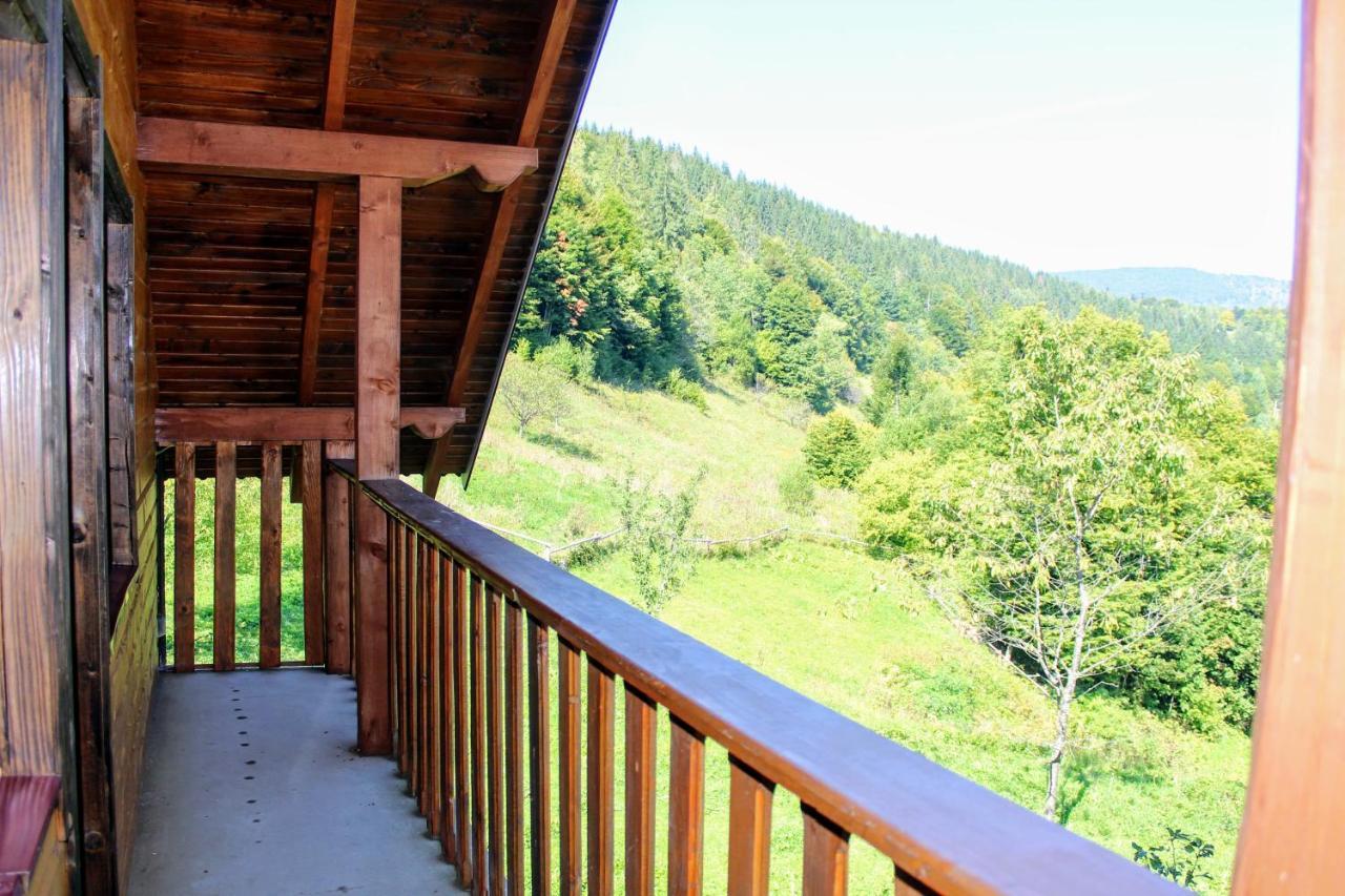 Cottage "Karpatske Shale" Yaremche Luaran gambar