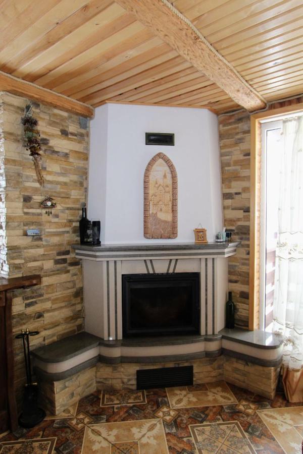 Cottage "Karpatske Shale" Yaremche Luaran gambar